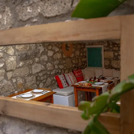 Bo Alaçatı